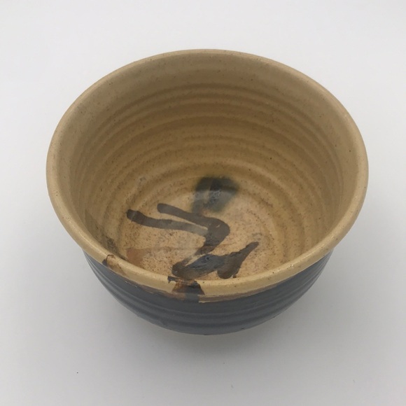 VTG Signed & Dated Studio Art Pottery Bowl - Picture 1 of 8